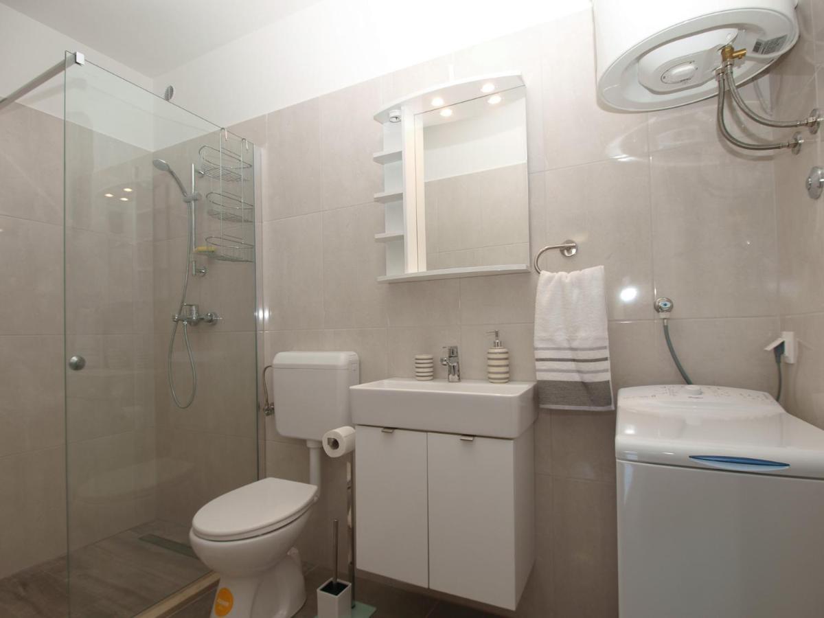 Apartment Florinda 2091 Pula Exterior photo